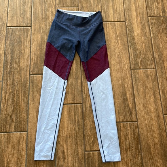 Outdoor Voices Pants - Outdoor Voices Tri Color Leggings Size Small